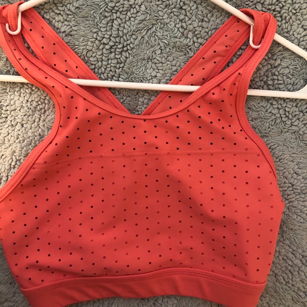 BuffBunny sports bra size small